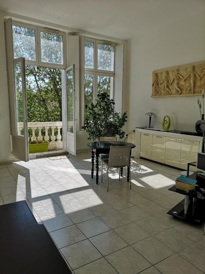Appartement De 105M2, Balcon Sur Cours De La Republique Narbonne Exterior foto